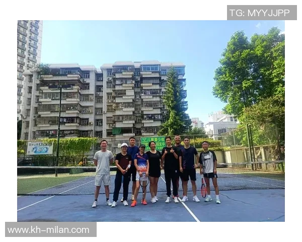 实时新闻深圳网球队逆袭之旅揭秘城市联赛背后的奋斗与荣耀